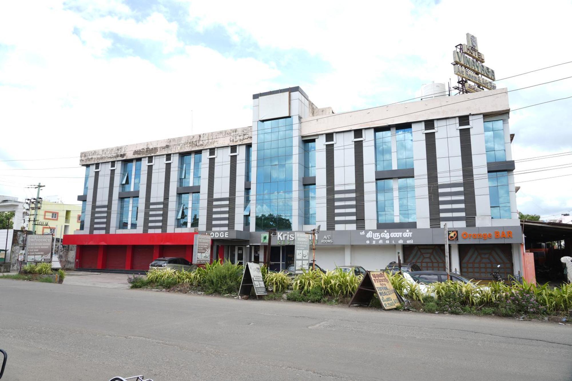 Sri Krishnan Residency Hotell Pollāchi Eksteriør bilde